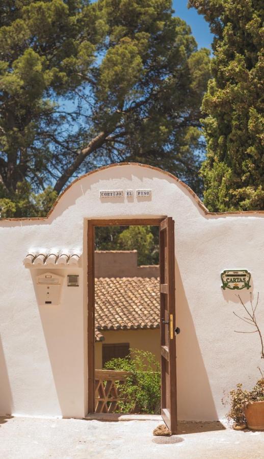 Cortijo El Pino Retreat Bed & Breakfast Albuñuelas Exterior foto